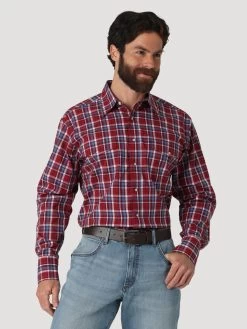 Wrangler Men's Red Plaid Wrinkle Resist Snap Shirt
