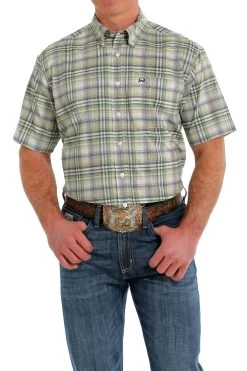 Cinch Men's ArenaFlex Green Plaid Short Sleeve Shirt