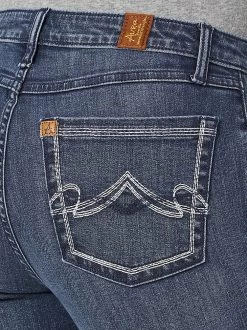 Wrangler Women's Aura Instantly Slimming Jean-Helen -Cowboy Store WUT74HN ALT3
