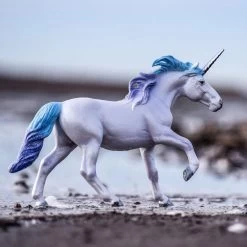 Breyer Unicorn Stallion Rainbow No.88867